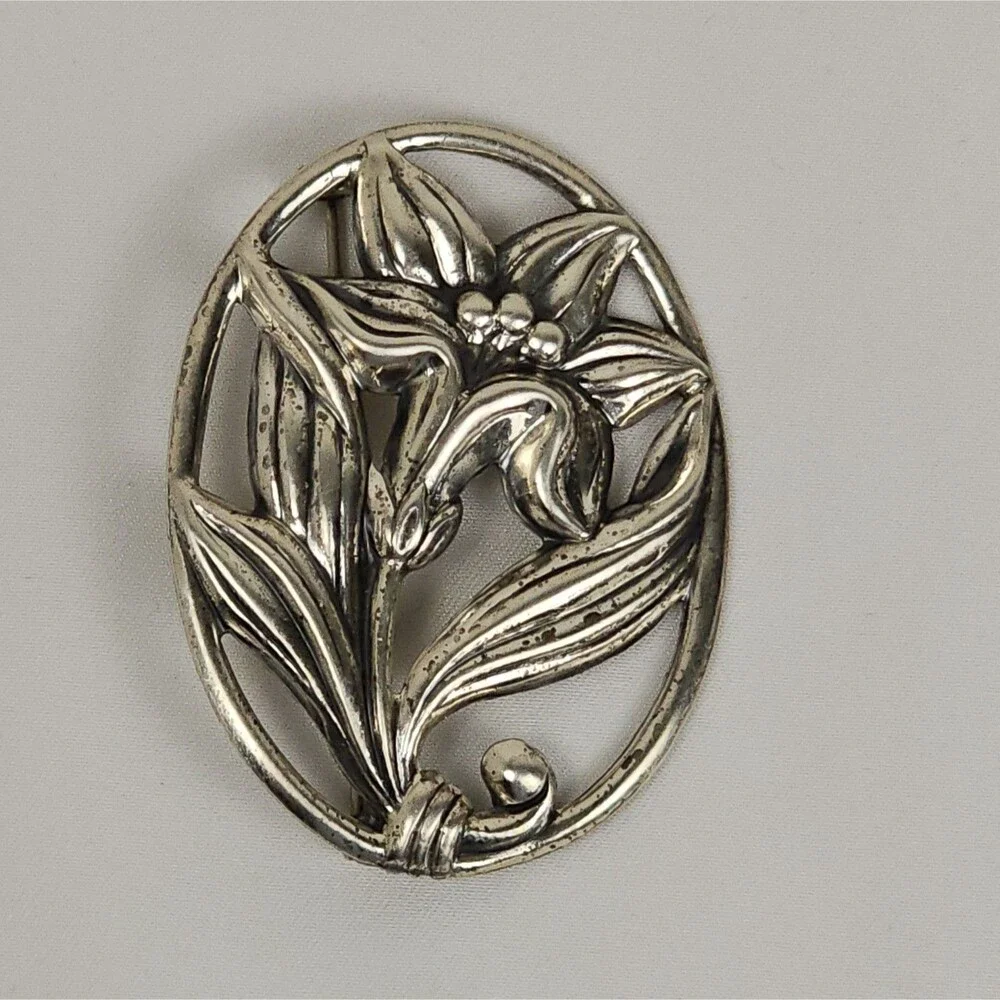 Vintage Sterling Silver Botanical Floral Brooch Openwork Flower Pin
